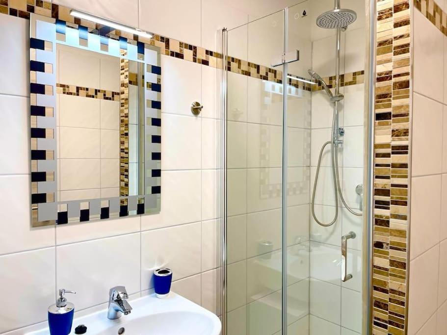 Appartement Zuhause Im Ruhrgebiet 3 Mit Balkon *